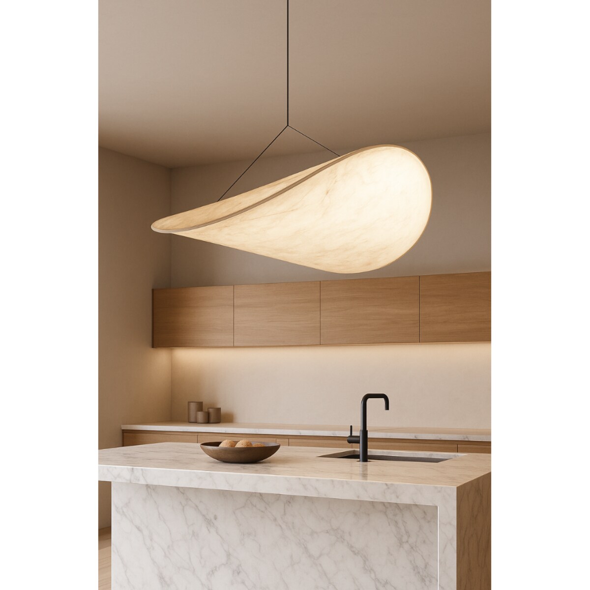 LAMPA WISZĄCA HIKARI L BIAŁA