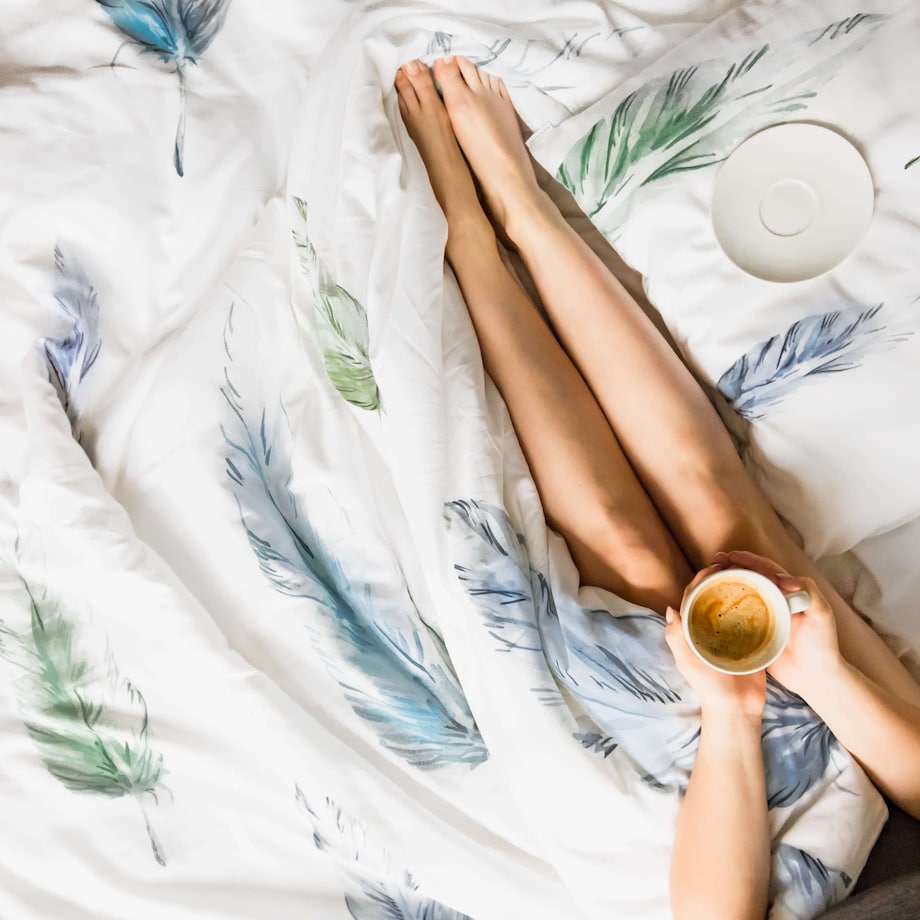 Pościel Pióra 200/200 + 2 x 50/60 cm