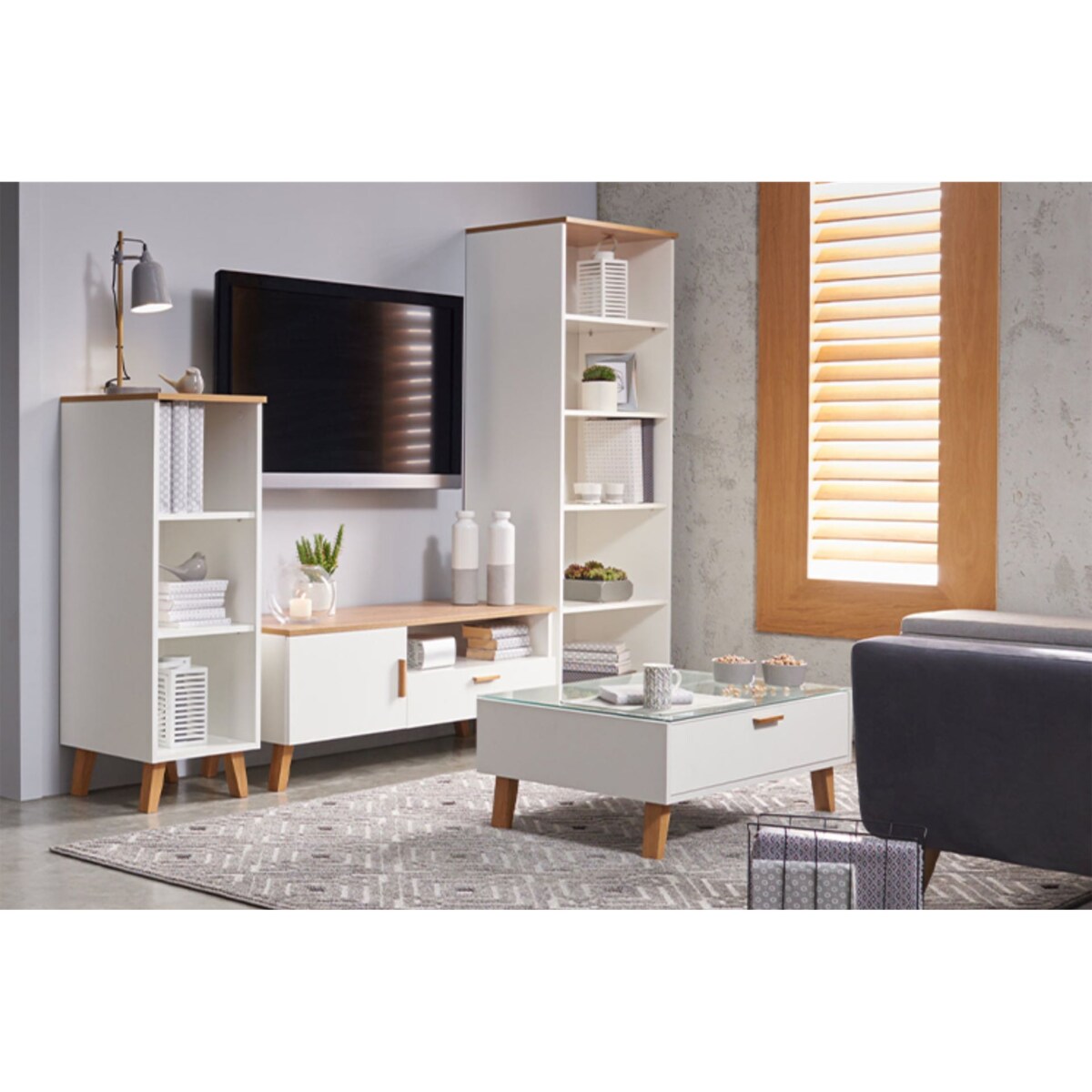 KONSIMO FRISK Biały stolik kawowy skandynawski