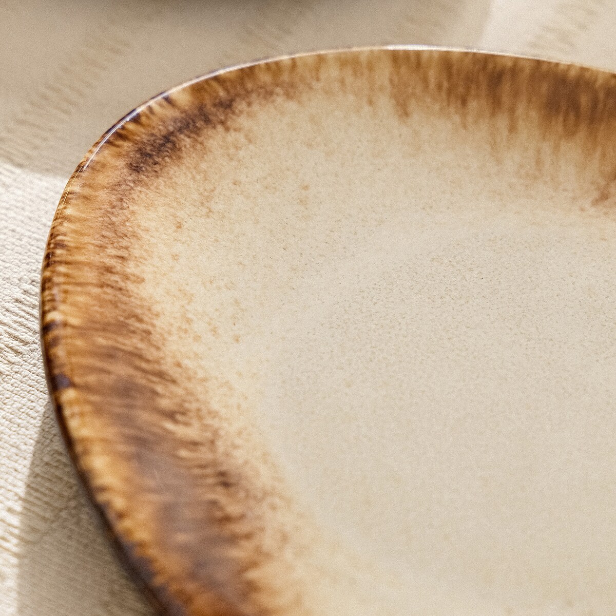 Konsimo PRIMA Zestaw śniadaniowy 6 os. (18 el.), jasnobeżowy