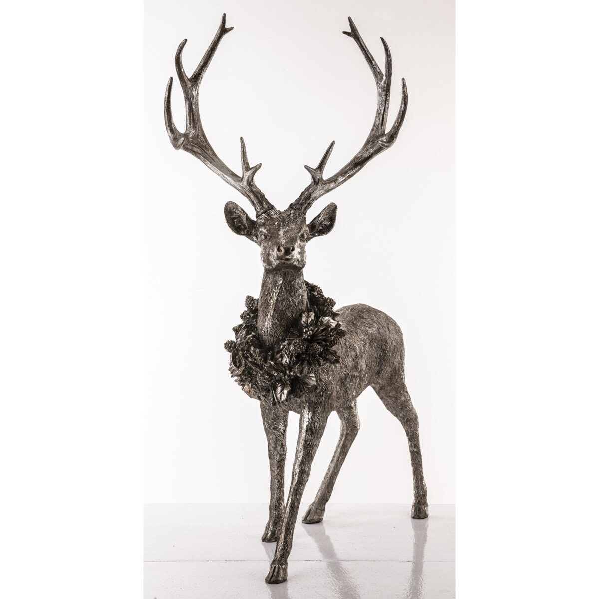 Dekoracja - figurka stojącego jelenia 50x38x28 cm SHIKA-3 szary z wieńcem
