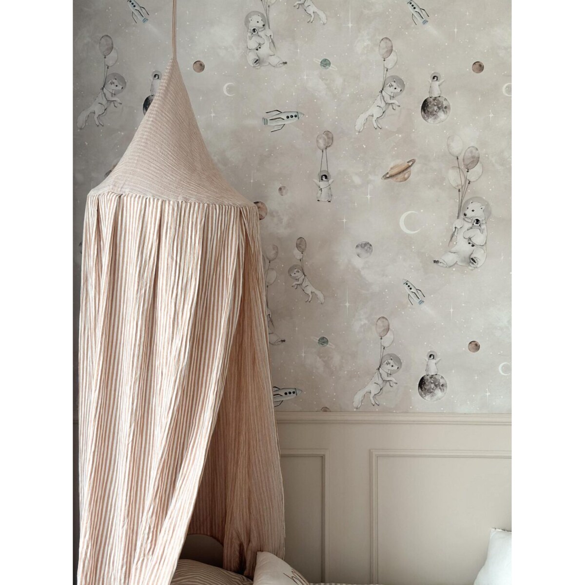 Beige Stripes – baldachim muślinowy