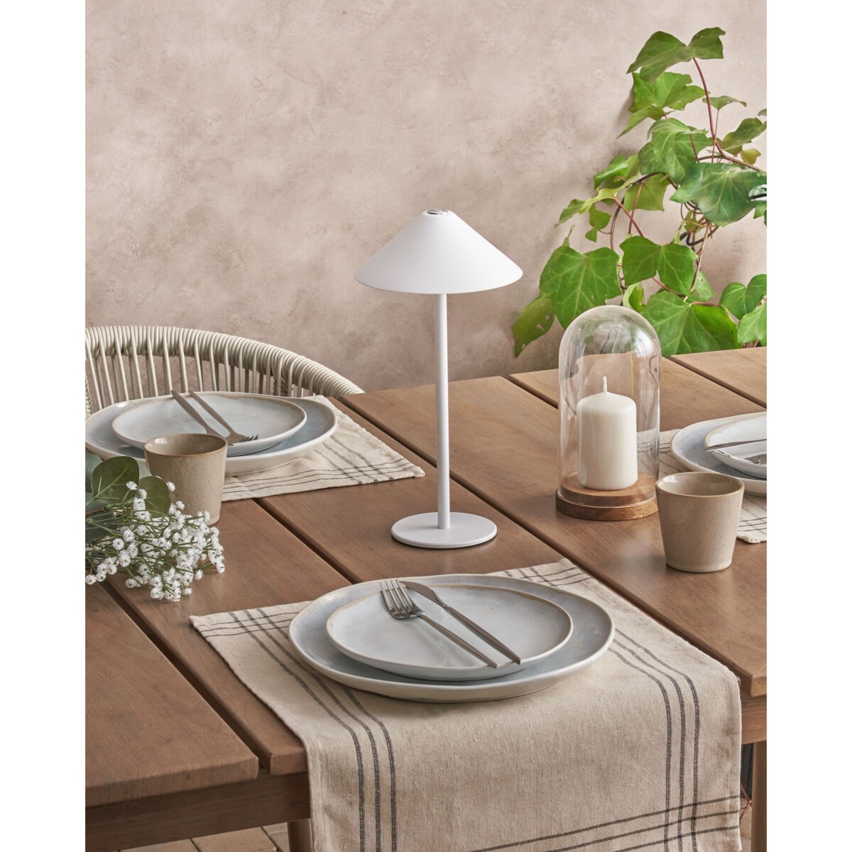 Bezprzewodowa lampa stołowa LED metalowa biała FRANCOLI