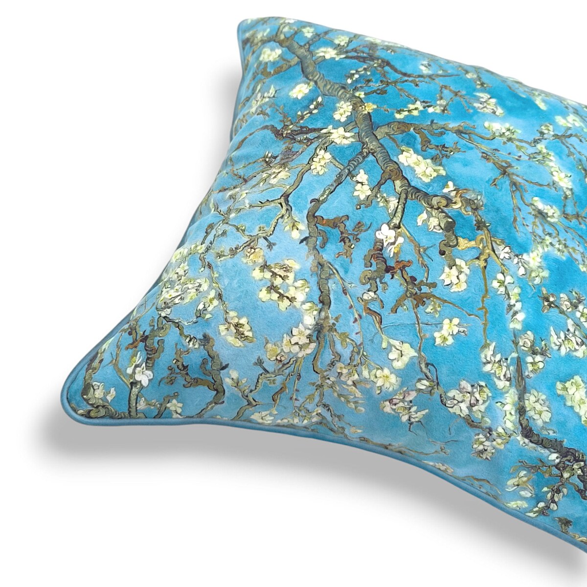 Niebieska poduszka dekoracyjna w kwiaty 45x45 cm Sakura