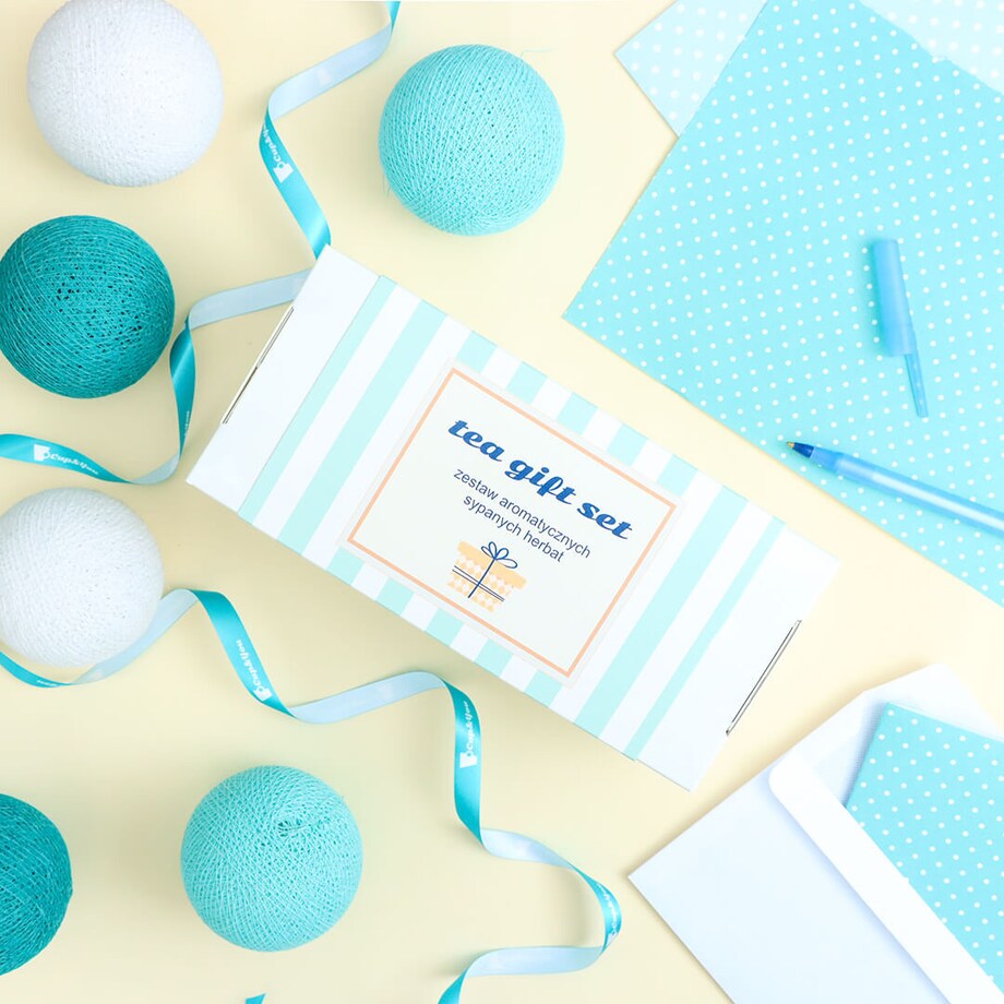 Zestaw 20 różnych herbat sypanych TEA GIFT SET - box prezentowy upominkowy dla kobiety faceta mamy taty babci dziadka na prezent upominek podziękowanie