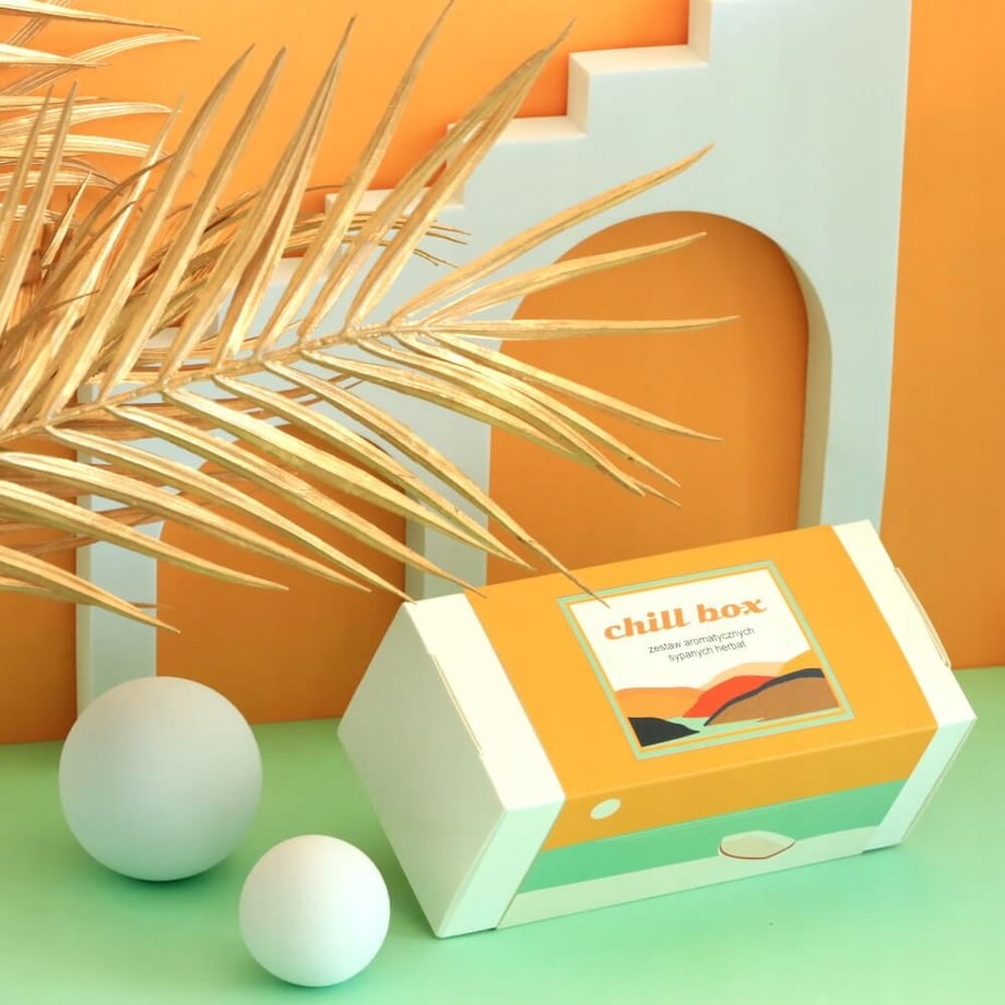 CHILL BOX. Duży zestaw herbat sypanych czas na chill z bliskimi osobami