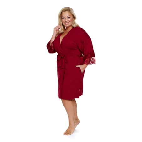 Burgundowy szlafrok damski z koronką