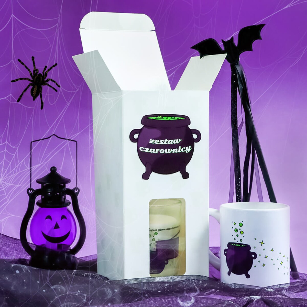 Zestaw Czarownicy -pakiet stworzony z myślą o pasjonatach magii, w zestawie świeca sojowa Hocus Pocus i piękny kolorowy kubek ceramiczny Napar Czarownicy