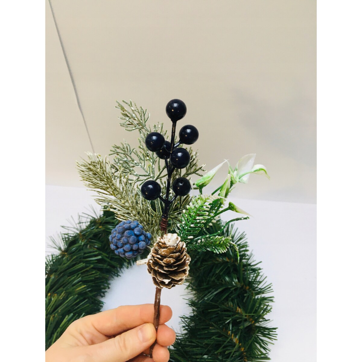 GAŁĄZKA ozdobna świąteczna pik do dekoracji stroika jeżyna szyszka liście