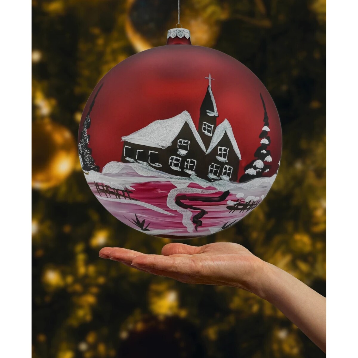 Bombka okrągła matowa: czerwony Zimowy Pejzaż