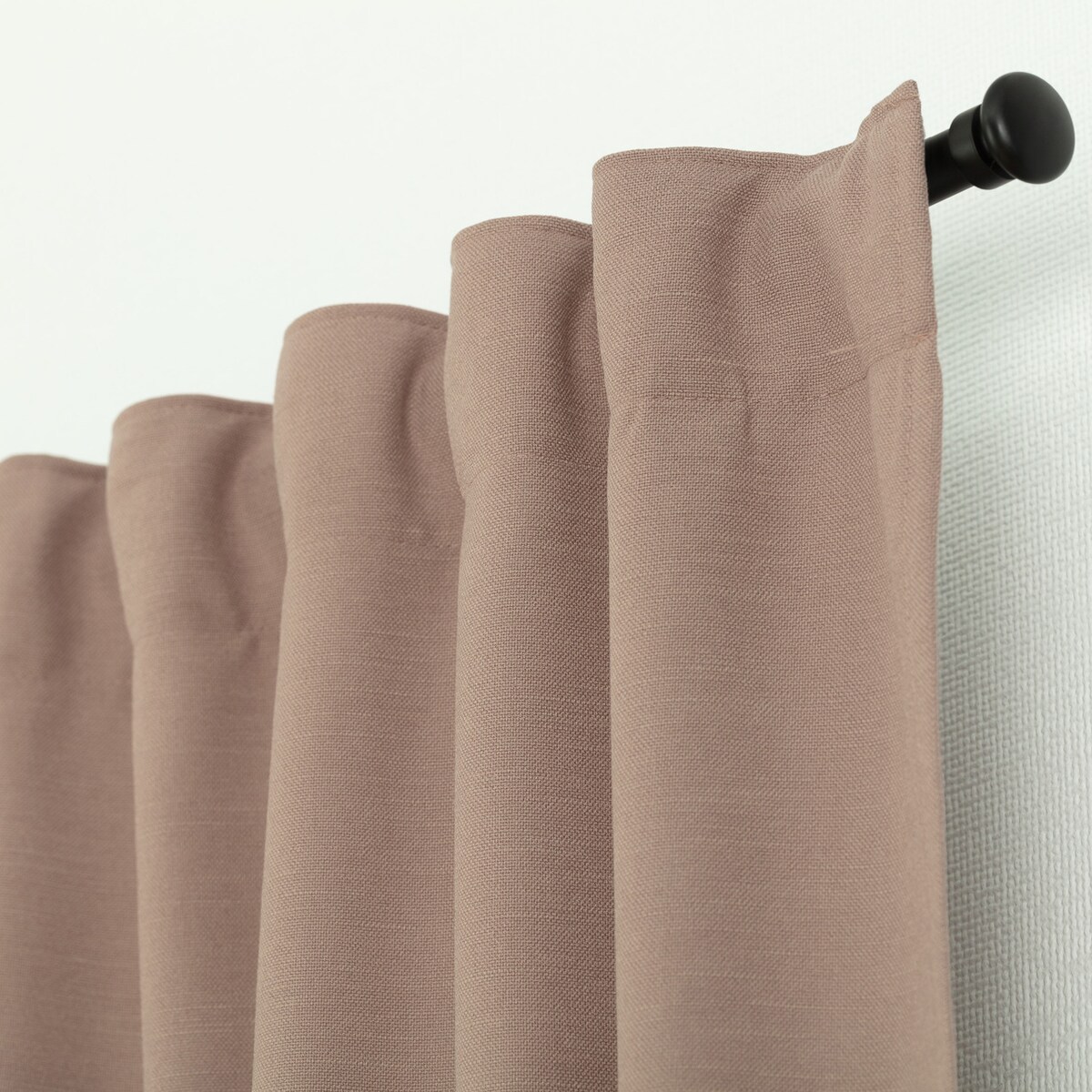 Zasłona BASIC na taśmie marszczącej 140x280cm brudny róż 1 szt. 140x280 różowy-beżowy