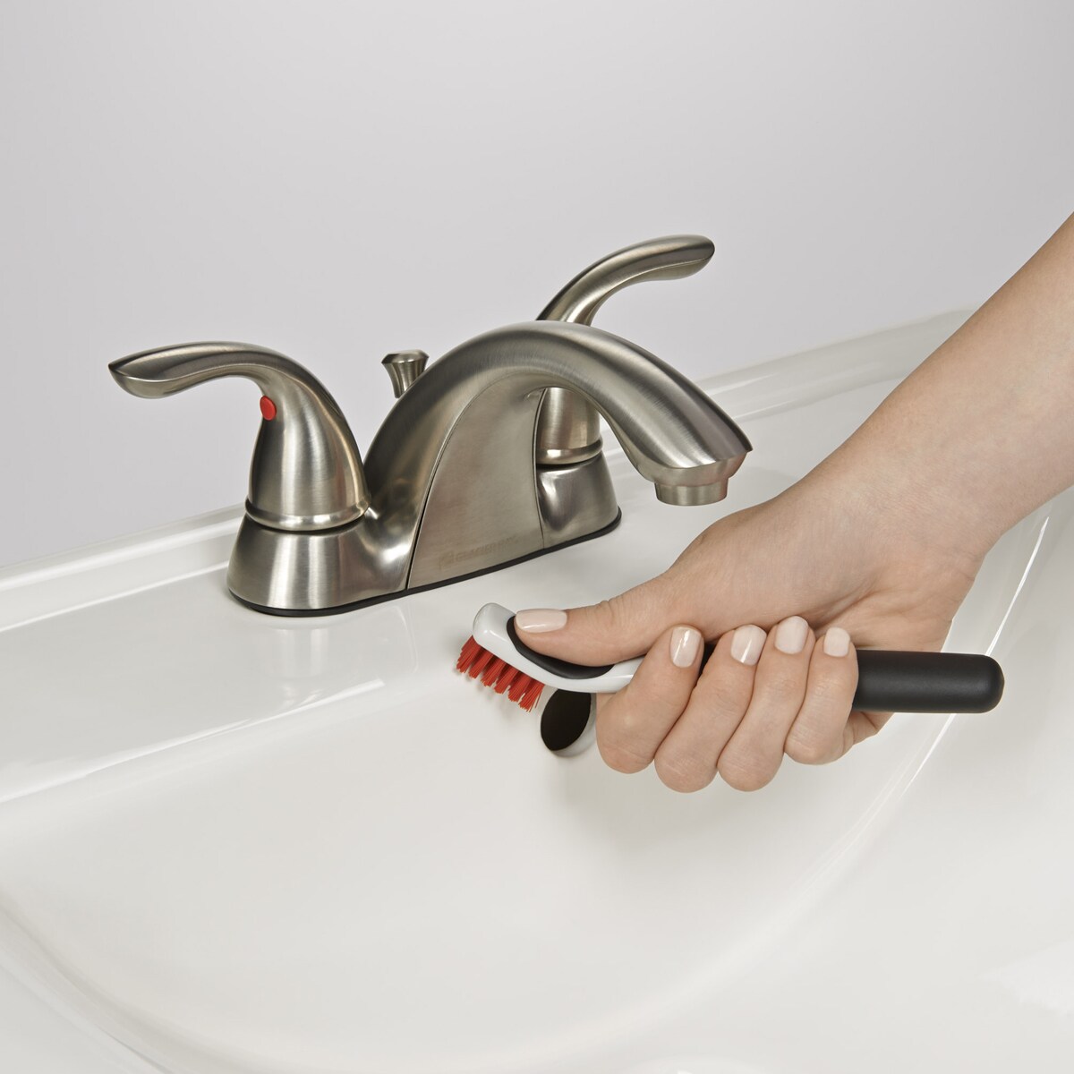 Szczotki do miejsc trudnodostępnych 2 szt. Good Grips, OXO