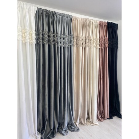 Zasłona welurowa "royal roses" z wyszywanymi różami 140x250 cm przelotka | stalowy