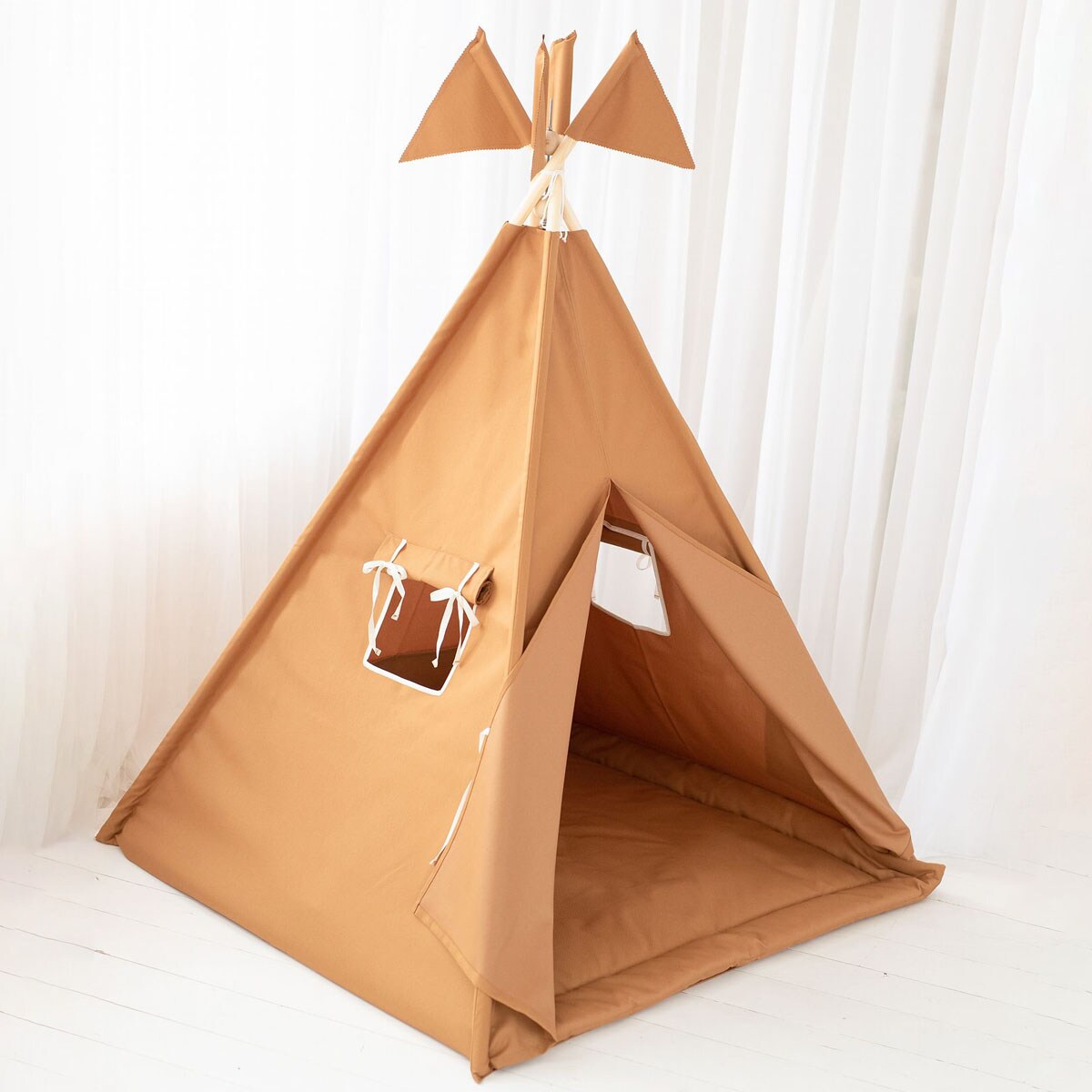 Wodoodporny namiot tipi Garden z miękką matą Honey