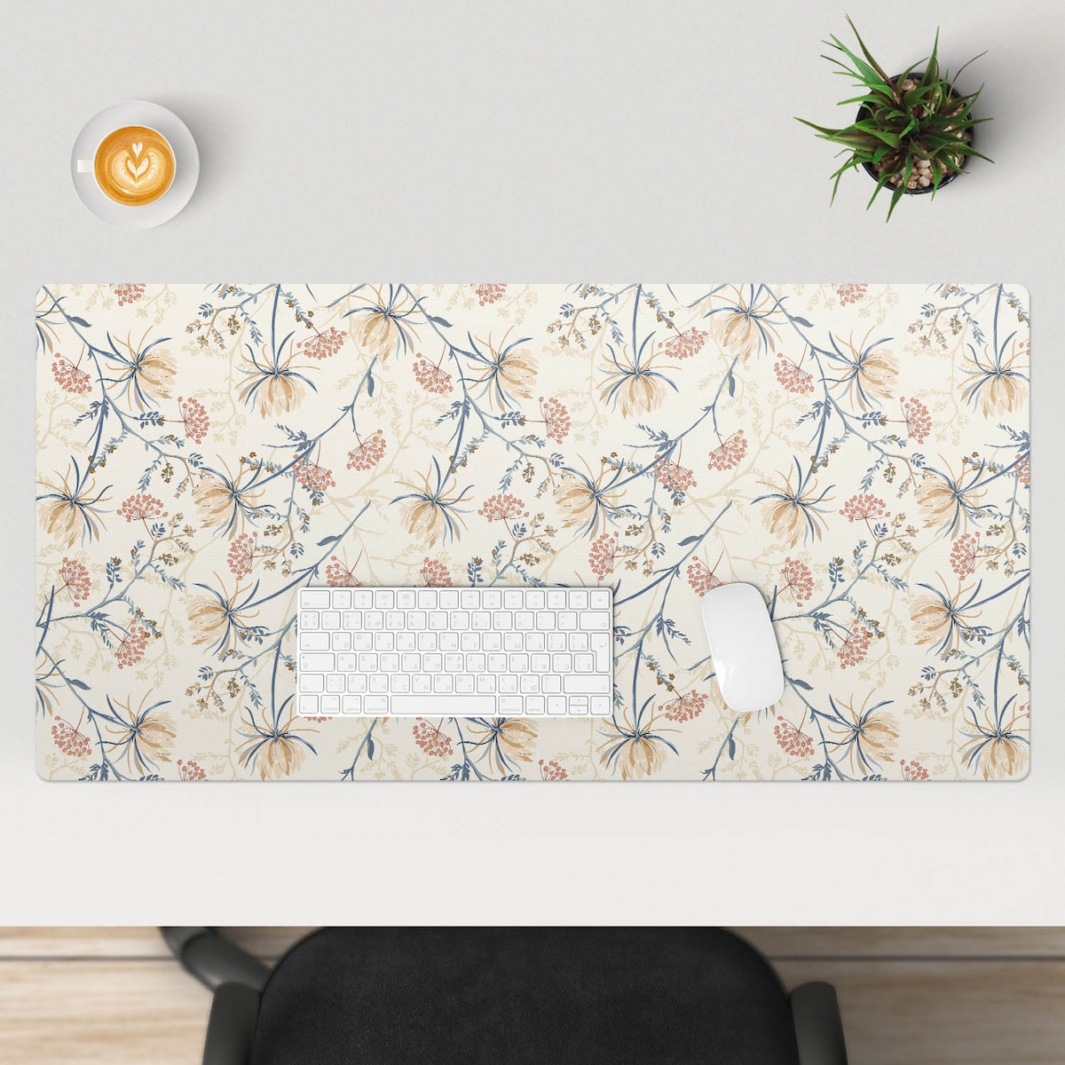 Kremowa mata na biurko Kwiatowy wzór vintage, 100x50 cm