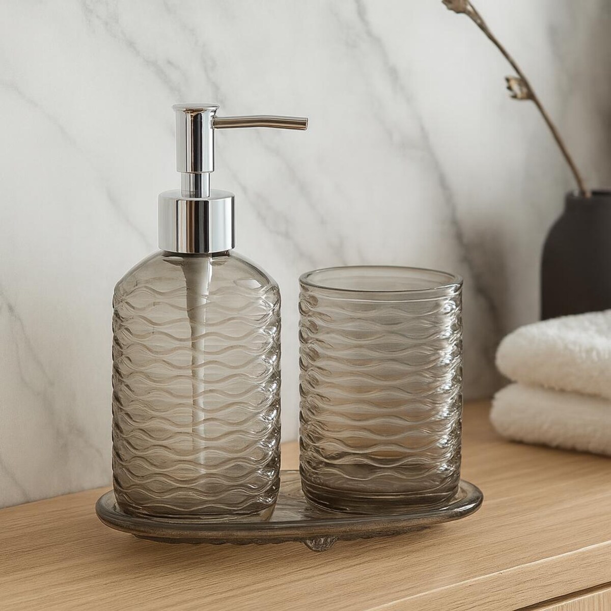 Zestaw łazienkowy NODE, dozownik, kubek na szczoteczki i mydelniczka, 3 elementy