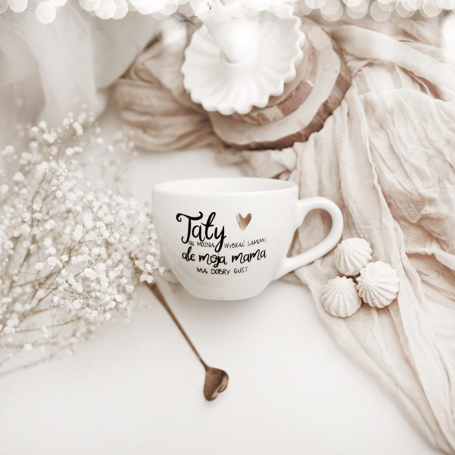 Kubek 500 ml - Taty nie można wybrać samemu, ale moja mama ma dobry gust ZŁOTE SERCE