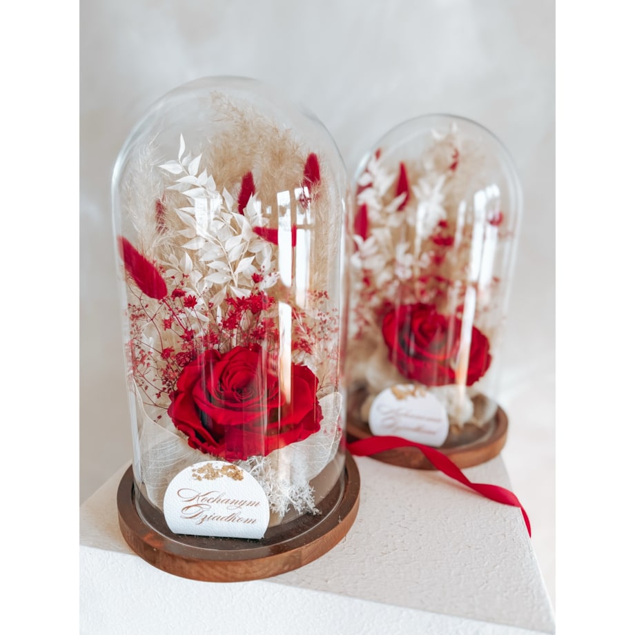 Wianek wiosenny liliowy