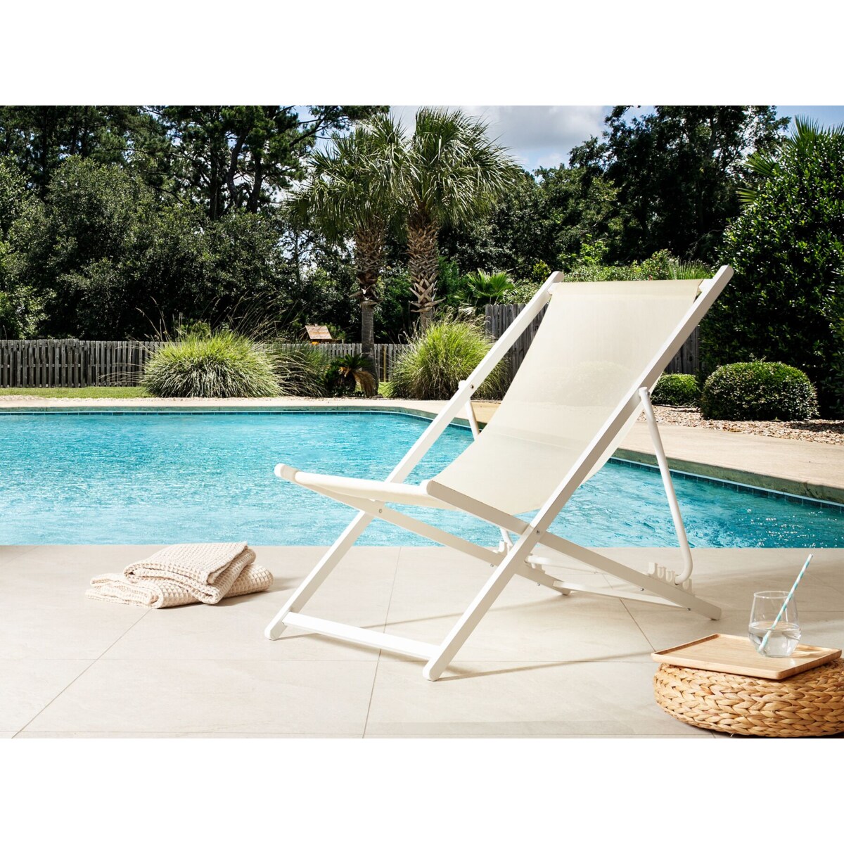 Leżak ogrodowy beżowo-biały LOCRI II