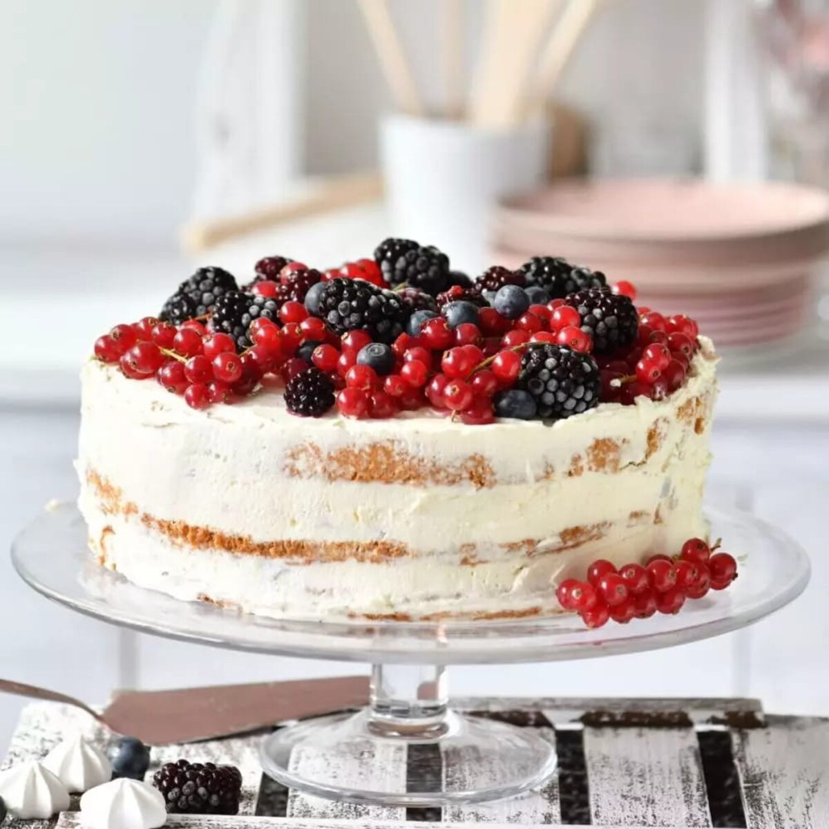 Piękna Elegancka Patera na Tort Ciasta na Nóżce Krosno Servoline 32 cm Duża