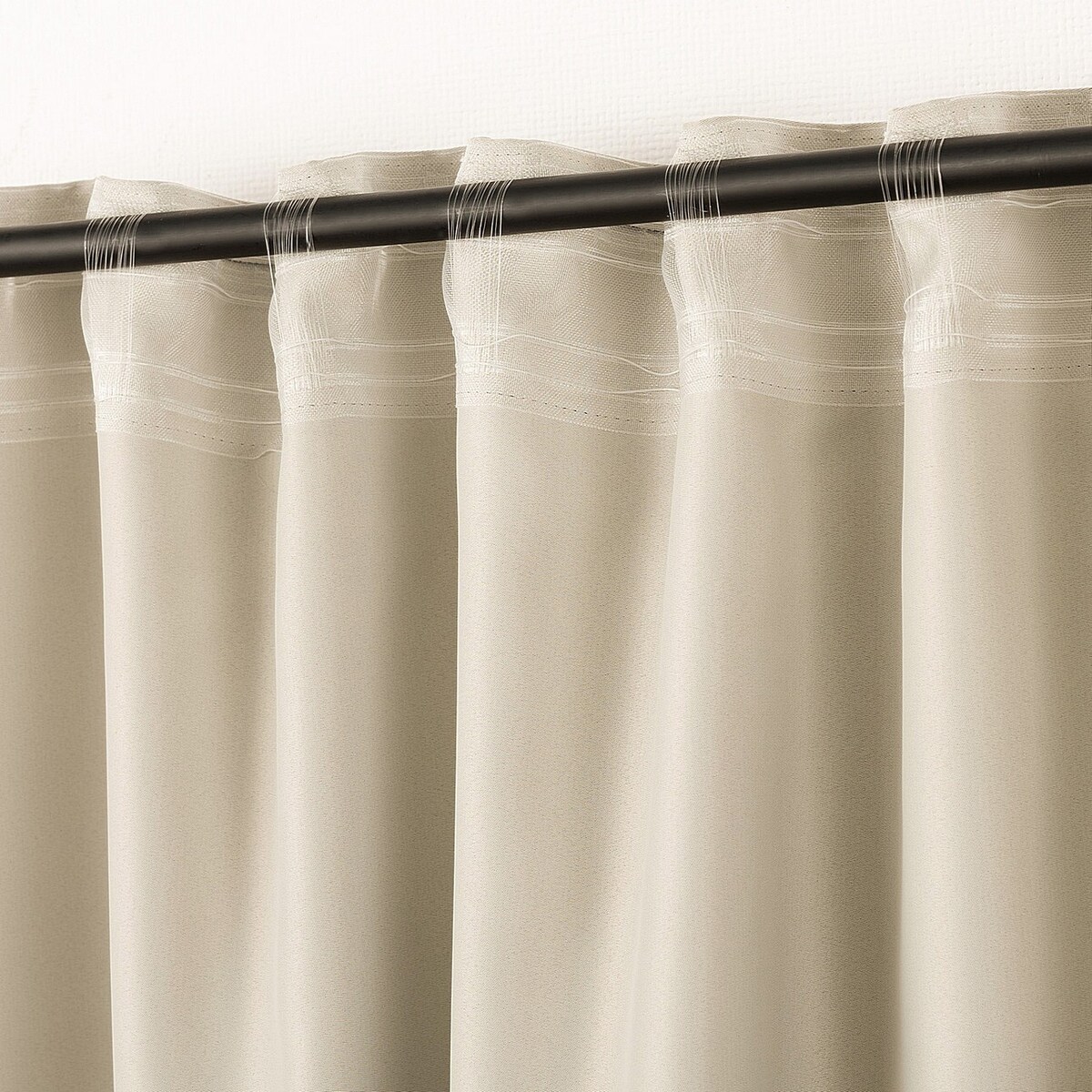 Zasłona BASIC na taśmie marszczącej 140x280cm szarobeżowy blackout 1 szt. 140x280 beżowy