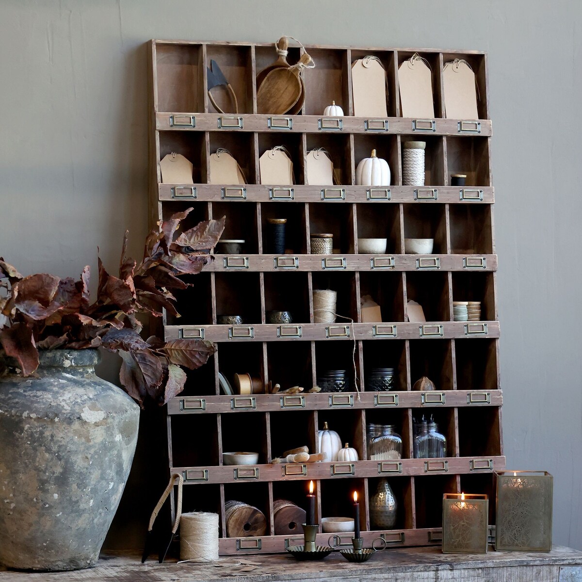 Półka drewniana aptekarska z przegródkami 120x85 cm