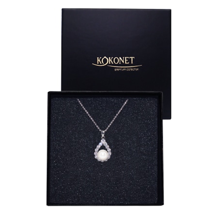 Naszyjnik z perłą ażurowy srebrny elegancka biżuteria ślubna klasyczna