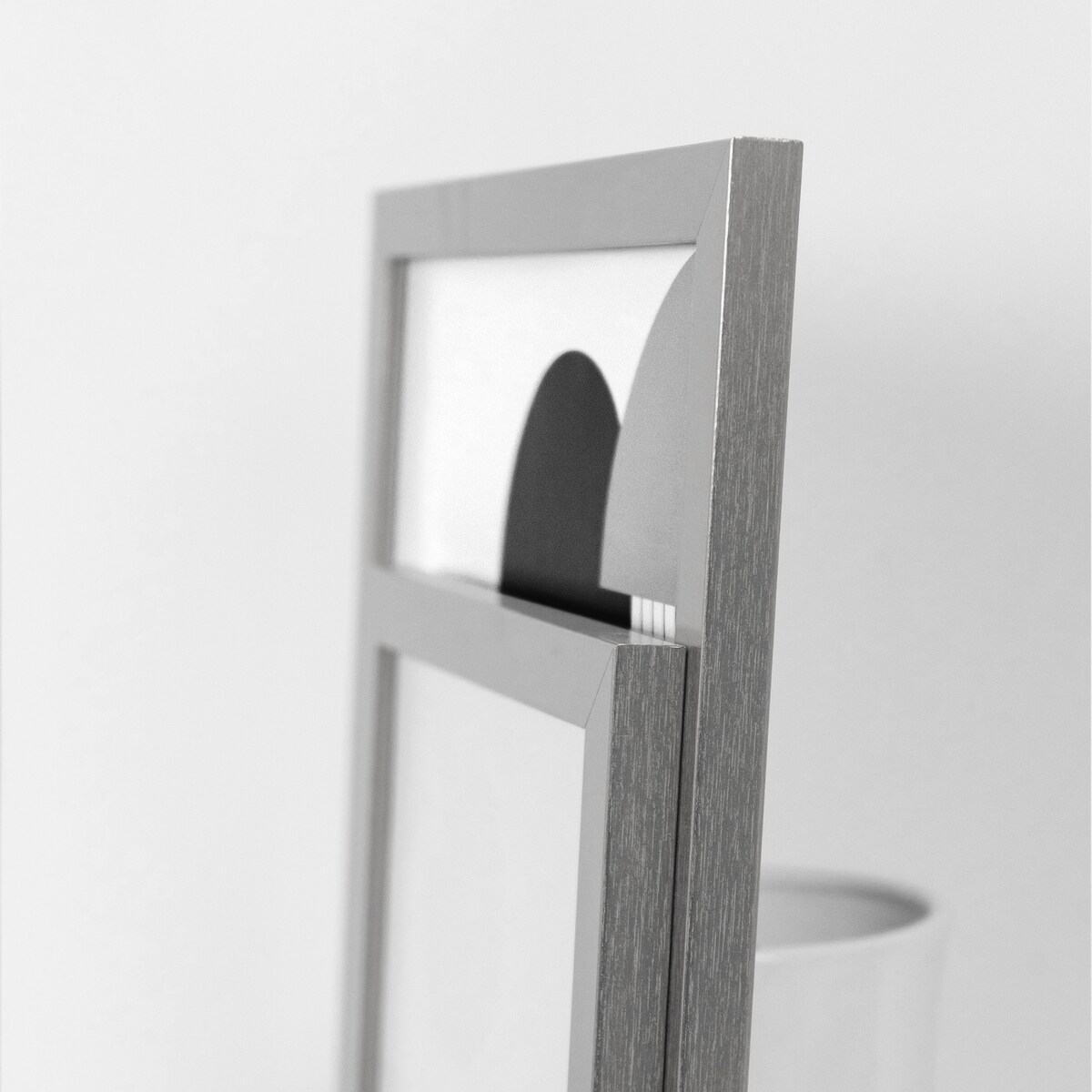 Ramka na zdjęcia 40x60 cm srebrna rama MDF z plexi do powieszenia pion poziom klasyczna ramka FRAMAI