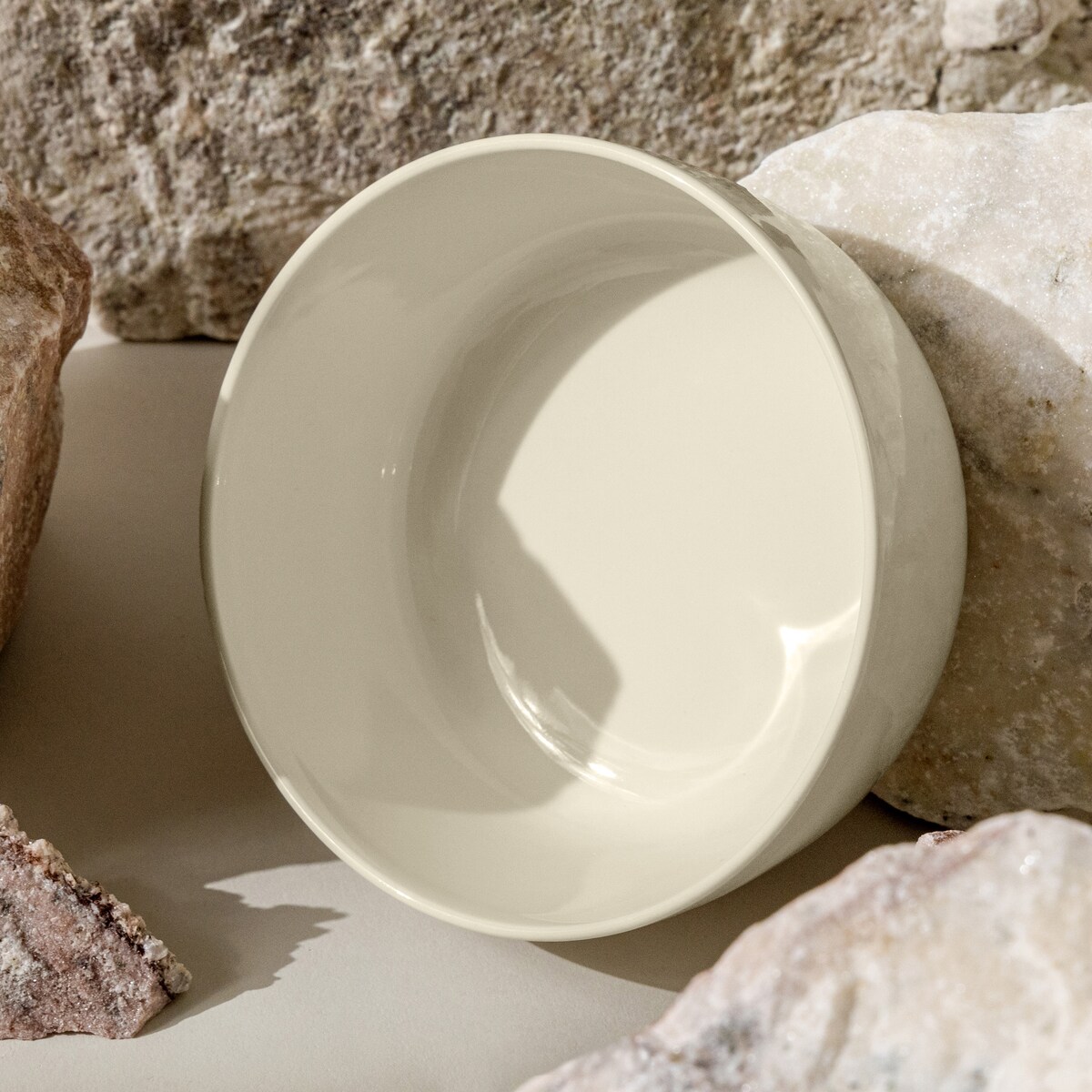 KONSIMO VICTO Zestaw misek dla 6 osób (6 elementów) beżowy