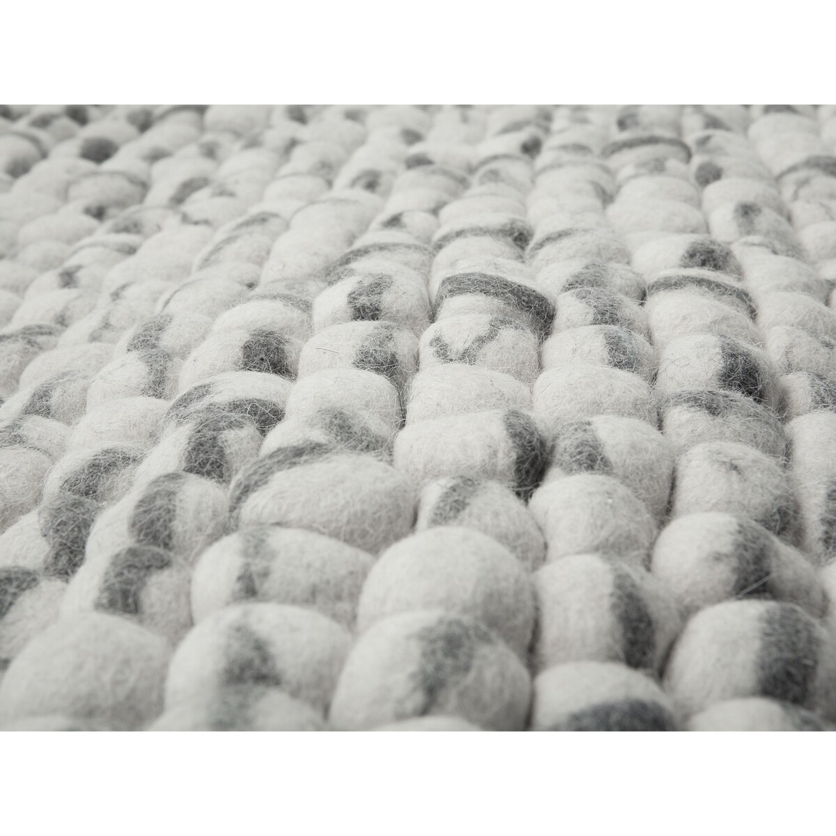 Dywan z filcowych kulek 160 x 230 cm jasnoszary AMDO