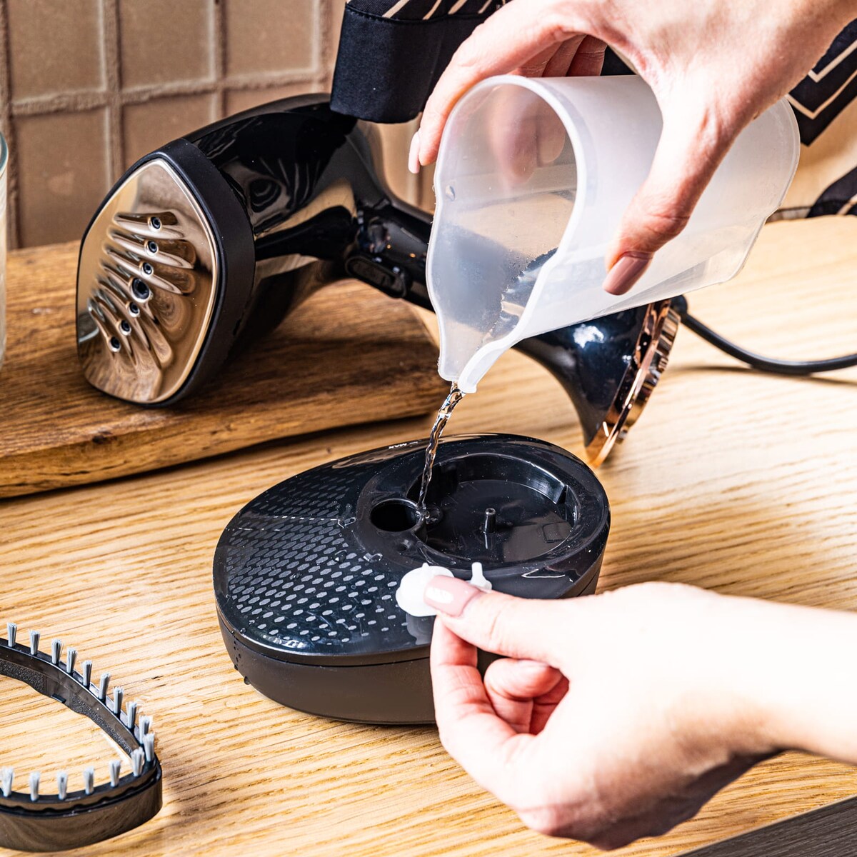 Parownica do prasowania ubrań i tkanin KLAUSBERG