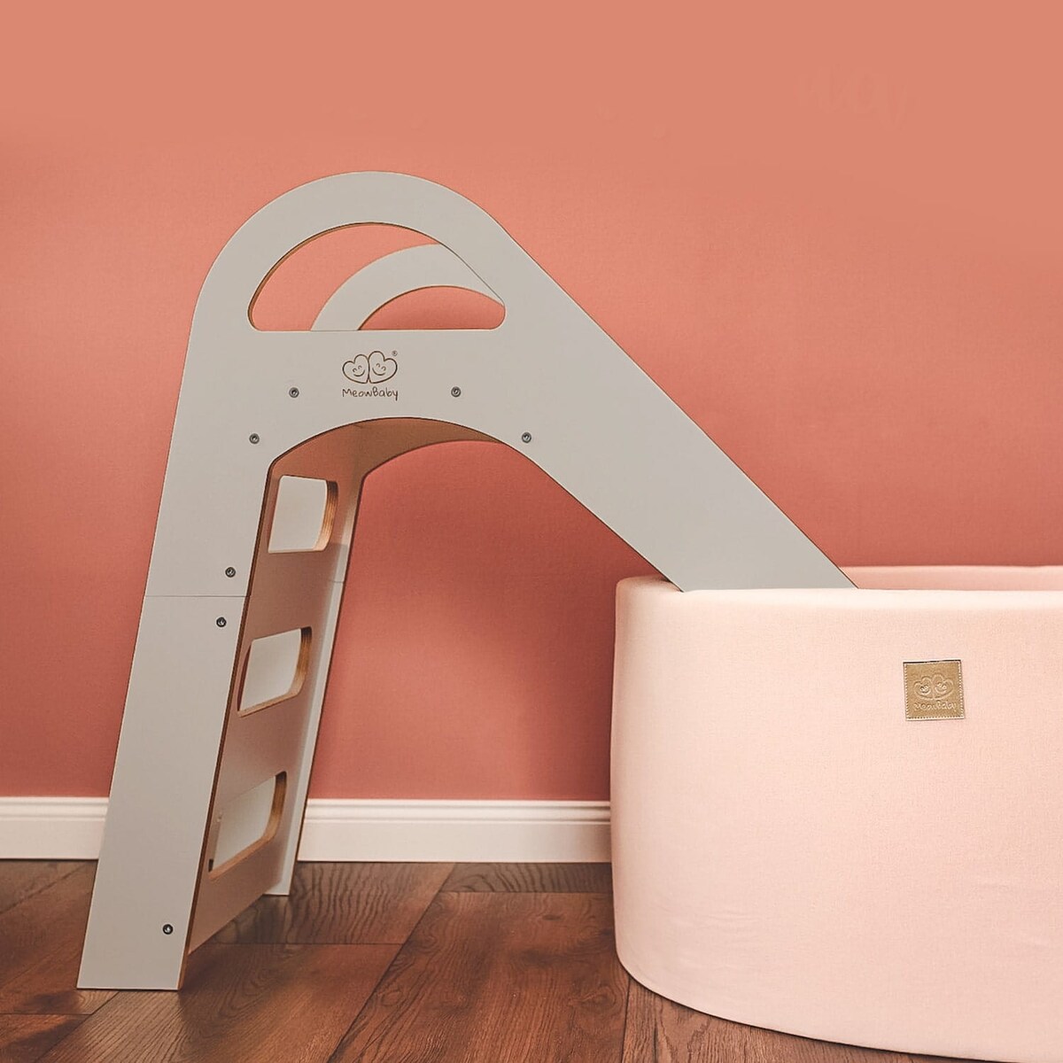 MeowBaby® Drewniana Zjeżdżalnia dla Dziecka do pokoju 87x46cm Montessori, Szara