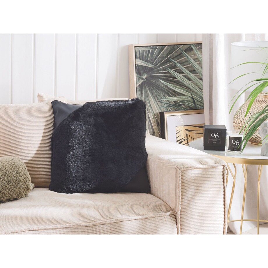 2 poduszki dekoracyjne włochacze 42 x 42 cm czarne EHNAR
