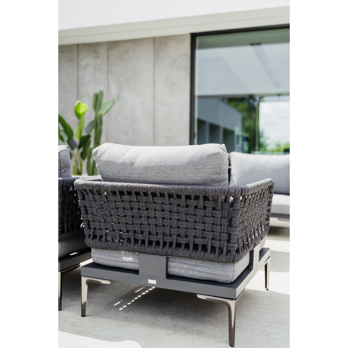 FOTEL ALUMINIOWY TIZIANO SZARY