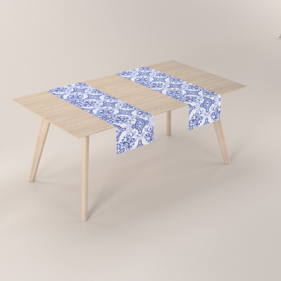 Bieżnik prostokątny 40x130 niebieskie wzory na białym tle