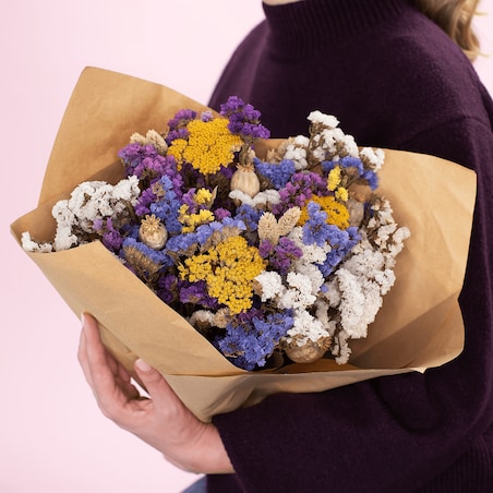 Bukiet kwiatów June - zatrwian, krwawnik, makówka