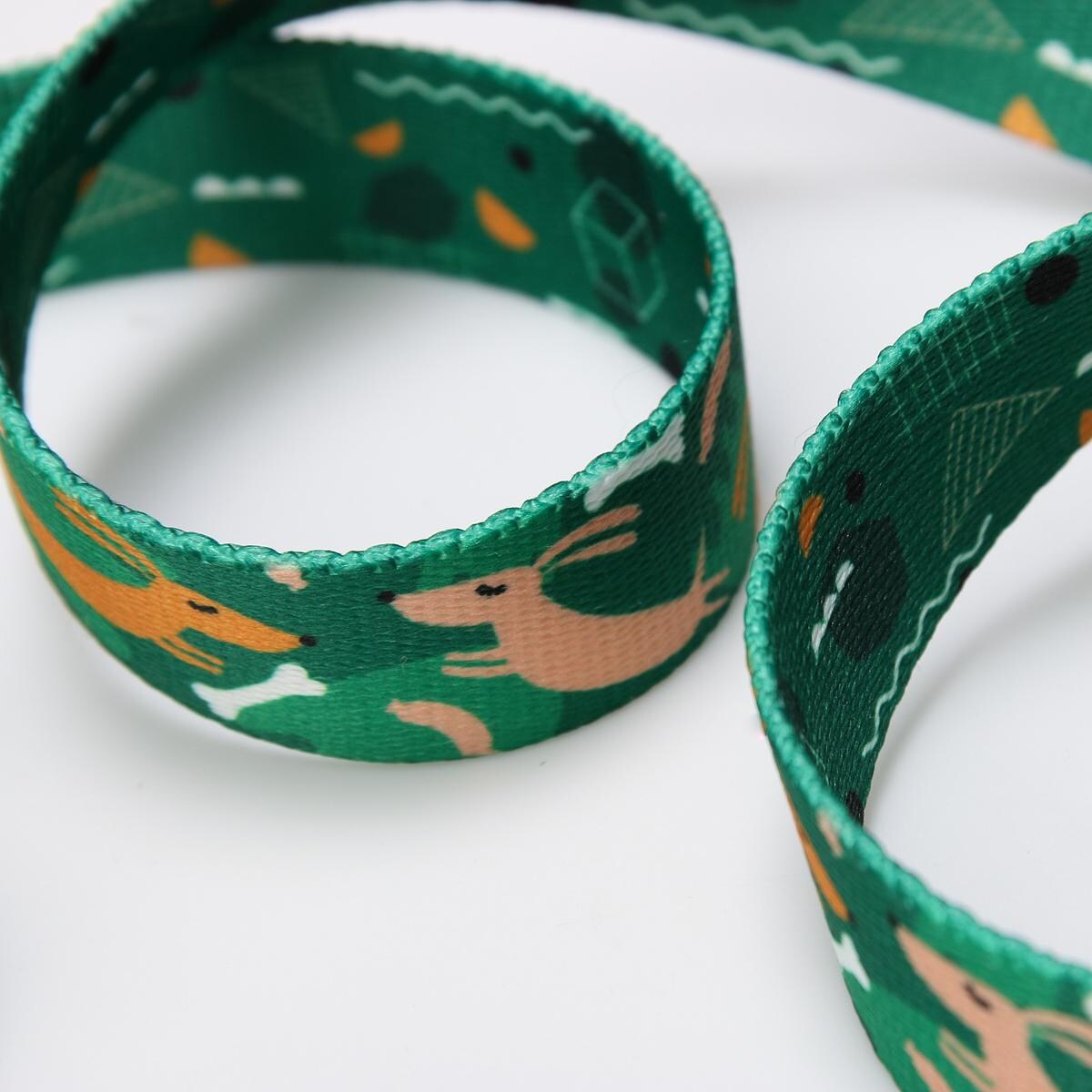 Obroża półzaciskowa dla psa lub kota "Psy na jawie" - Szerokość taśmy: 25mm, Rozmiar: XL