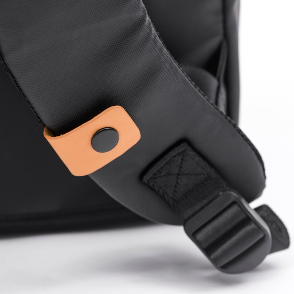 Plecak Czarny Miejski Podróżny Na Laptop 17" Z Kieszenią Do Samolotu