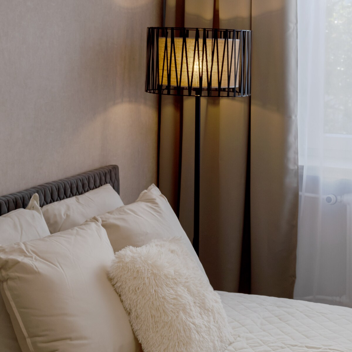 Lampa podłogowa HARMONY NATURE 5890 TK Lighting czarno-brązowa E27 z jutowym abażurem 158 cm do salonu