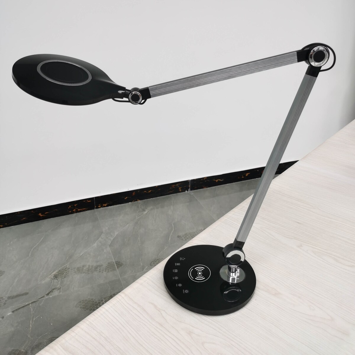 Lampka Biurkowa Szkolna Na Biurko Stołowa Led Trzy Barwy Do Pracy