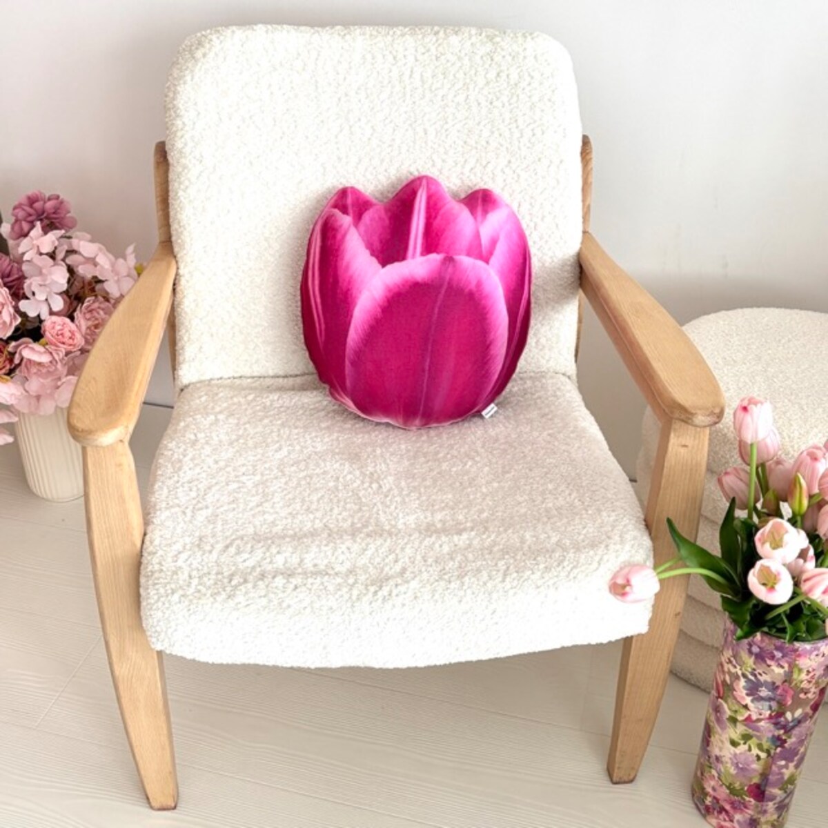 Poduszka kwiat mały Tulipan ciemnoróżowy