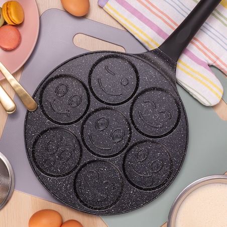 Marmurowa patelnia do pancakes naleśników jajek BUŹKI MINKI EMOTKI KAMILLE