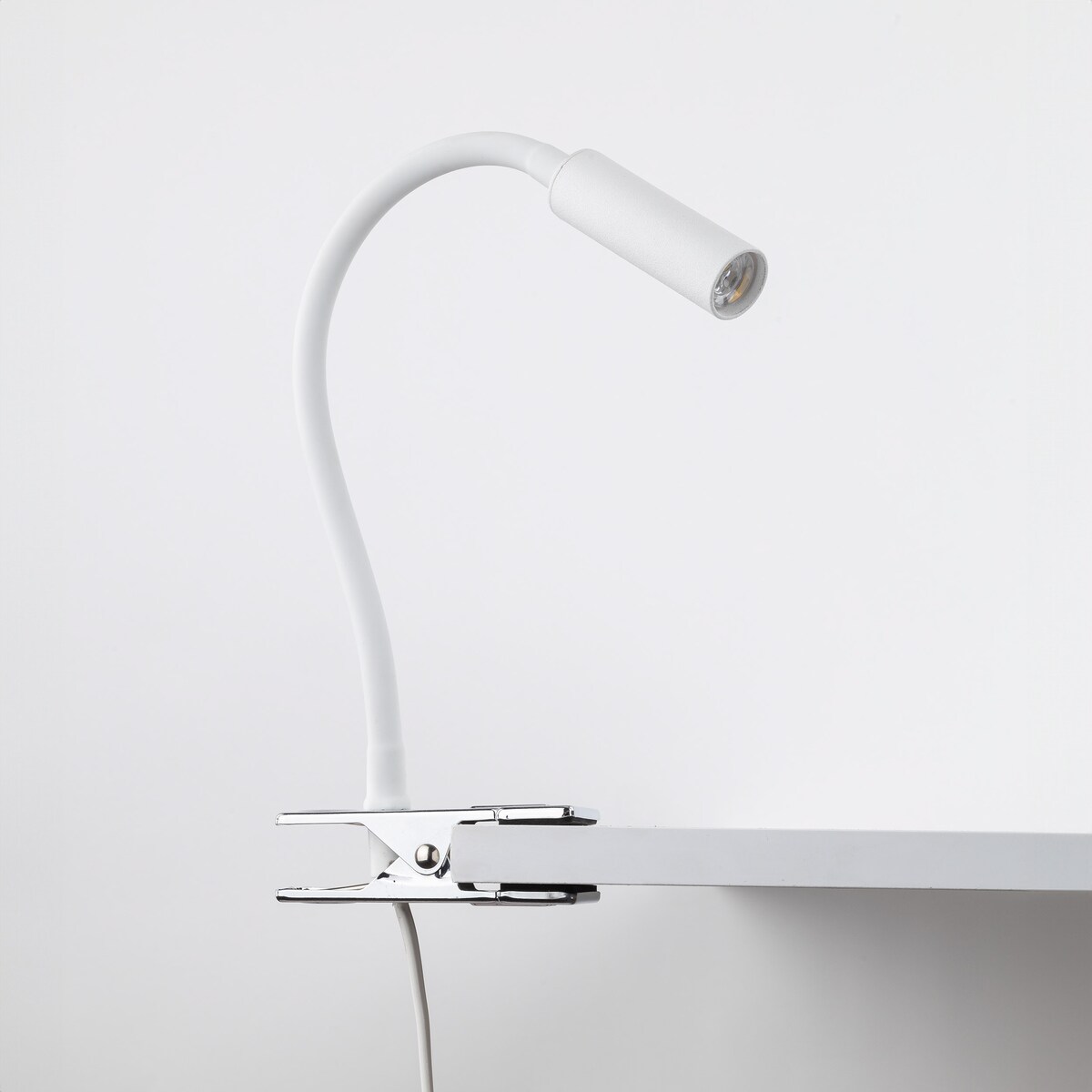 Lampa biurkowa na klips TK Lighting LAGOS WHITE biała/chrom G9 6W nowoczesna do biura i pokoju dziecięcego