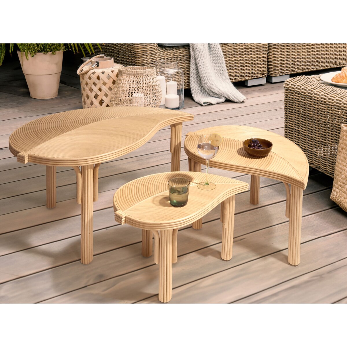 Zestaw 3 stolików kawowych PARALIA Rattan Naturalny