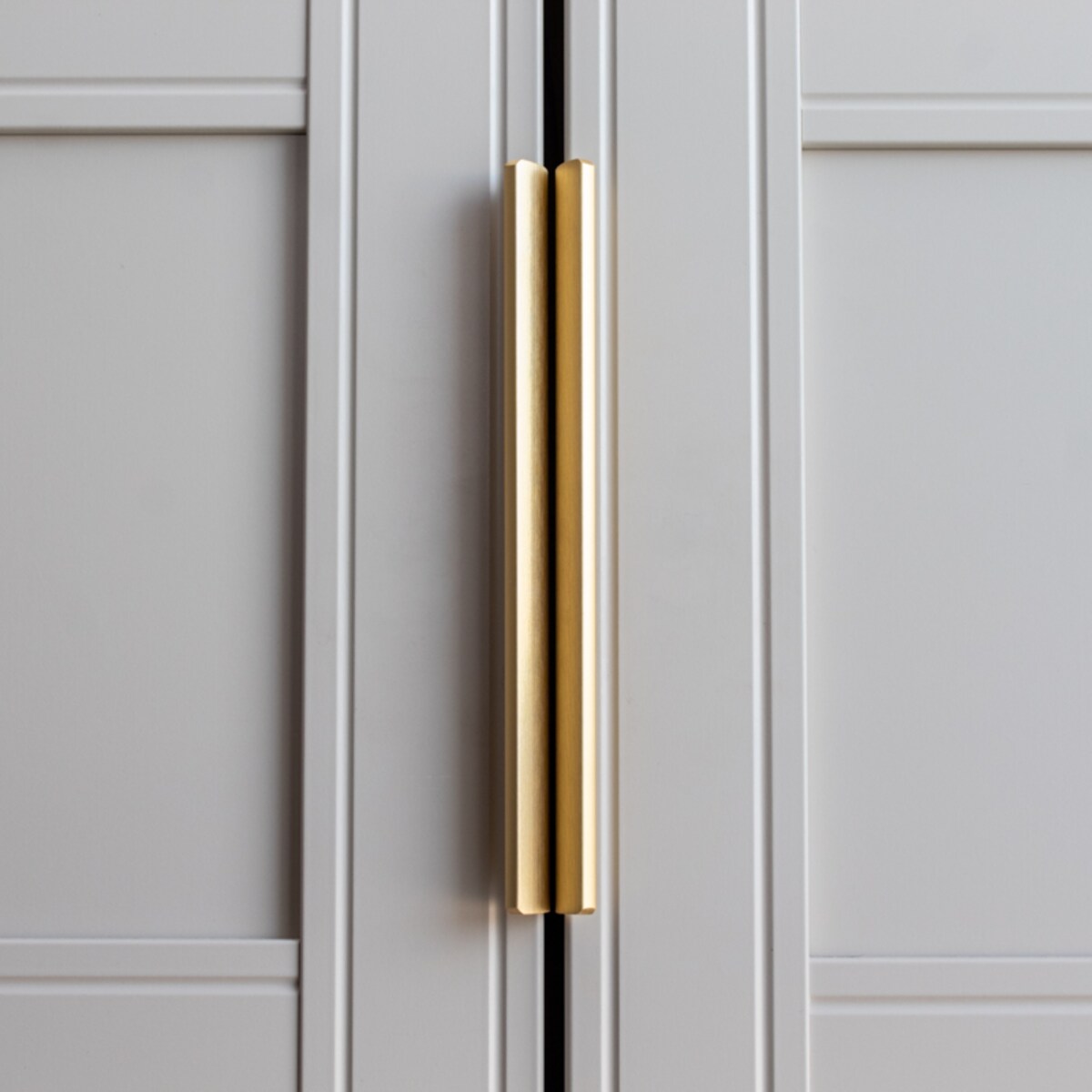 Uchwyt meblowy 160 mm mat krawędziowy złoty loft do mebli szafek i suflad