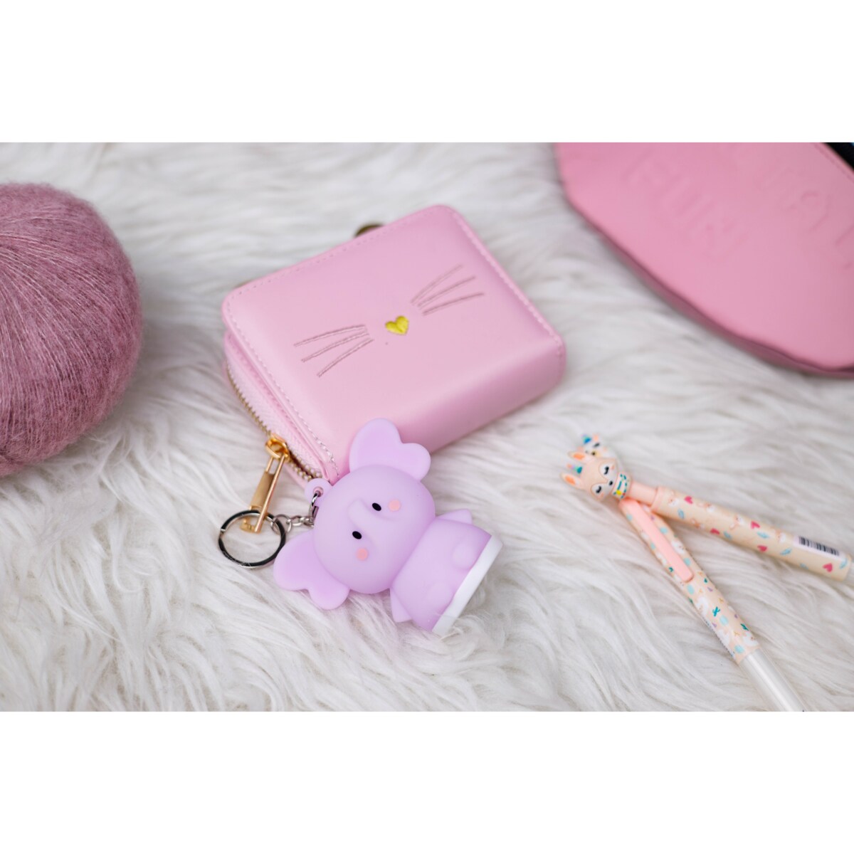 InnoGIO GIOkeyrings Elephant GIO-153 Świecący Breloczek Słoni 8 kolorów