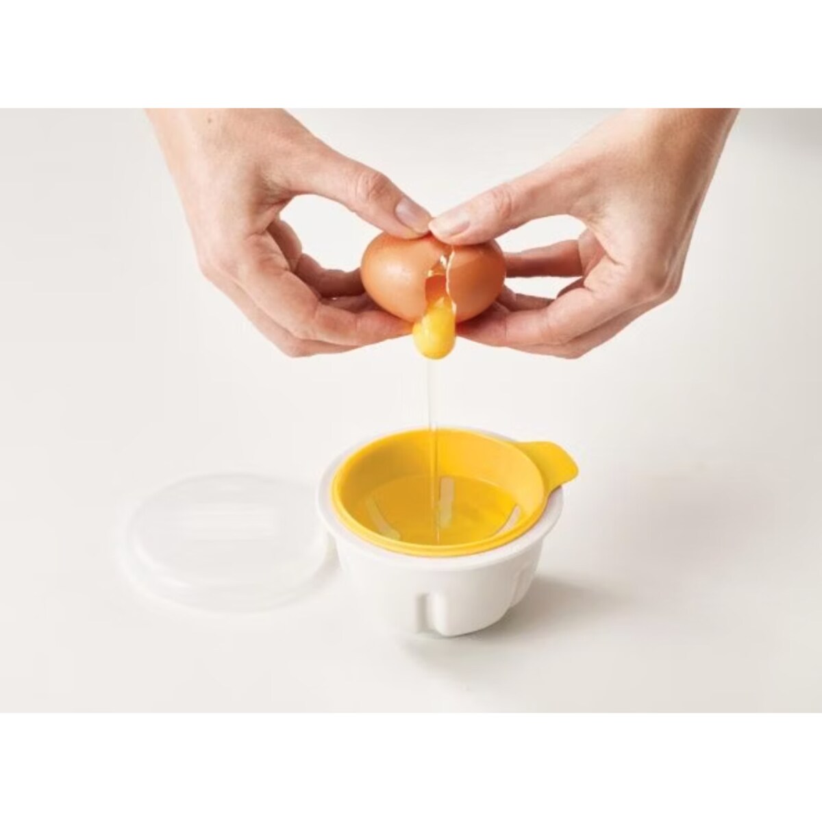 Pojemnik do gotowania jajek w koszulce M-Poach, Joseph Joseph