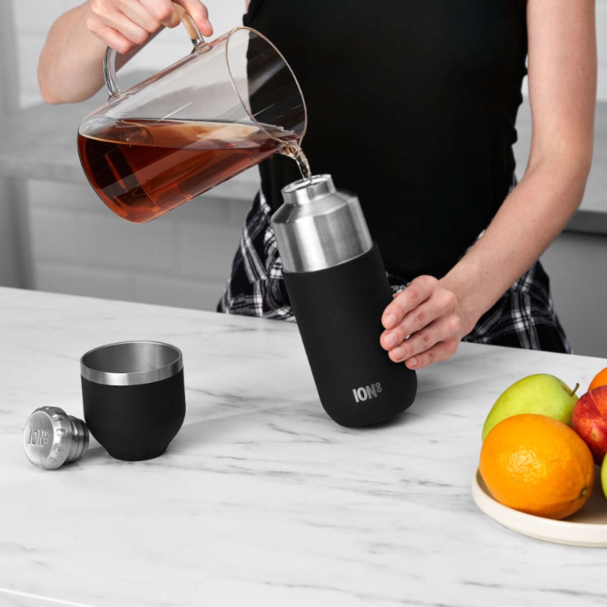 Termos podróżny Travel Flask ION8 I8FS700BLK Black
