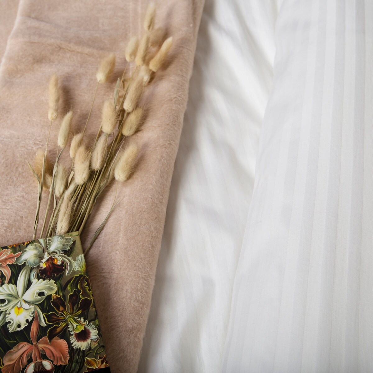 Pościel satyna bawełniana 160x200 Exclusive Cizgili kolor biały