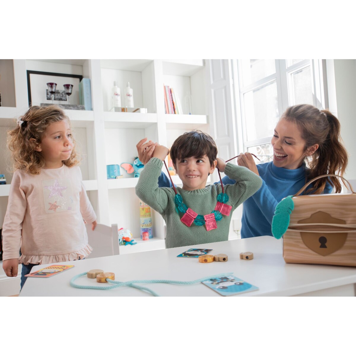 Zestaw do nawlekania - 32 elementy